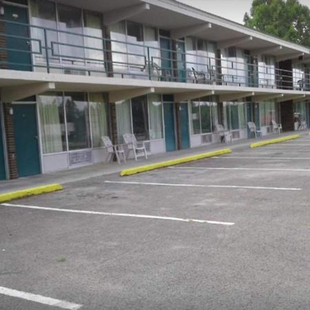 Oyo Hotel Whitely City Hwy 27 Ky Whitley City Exterior foto